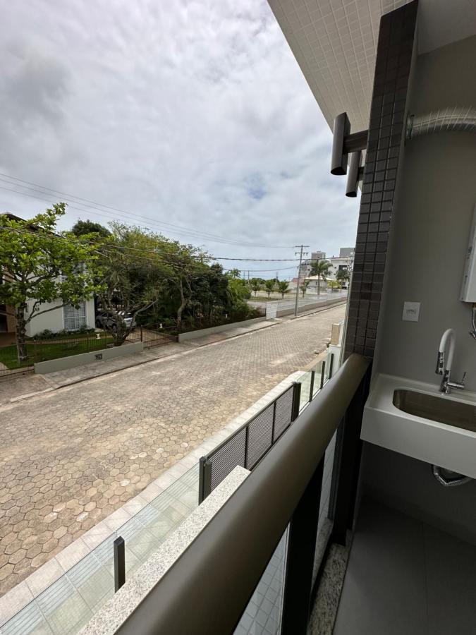 Conchas Das Caravelas Governador Celso Ramos Bagian luar foto